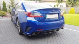 pol_pl_SPLITTER-TYLNY-SRODKOWY-BEZ-DYFUZORA-Lexus-Rc-8349_1