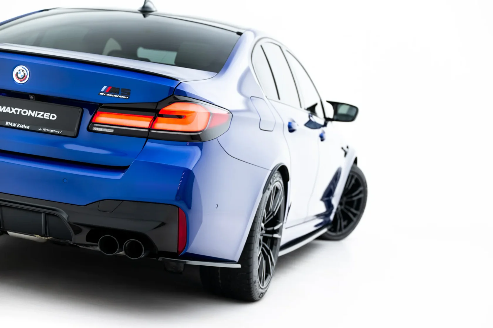 pol_pl_Splittery-Tylne-Boczne-V-1-BMW-M5-F90-Facelift-23871_2