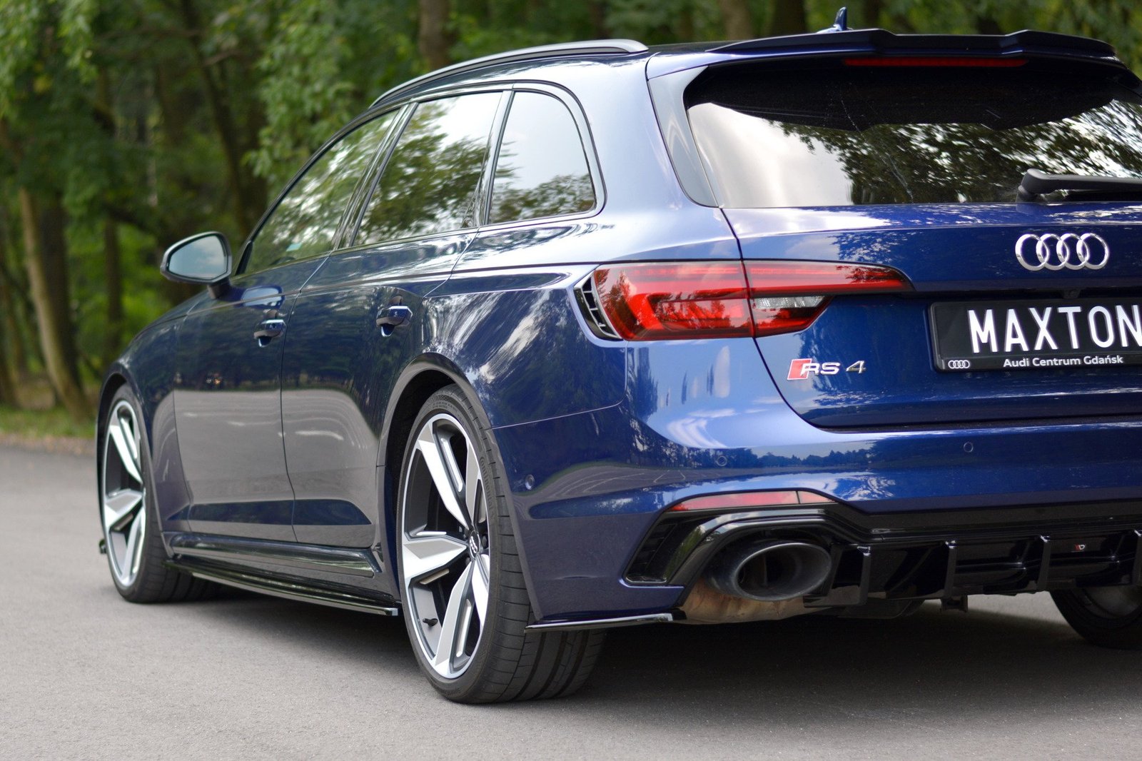 eng_pl_Rear-Side-Splitters-Audi-RS4-B9-Avant-8068_3