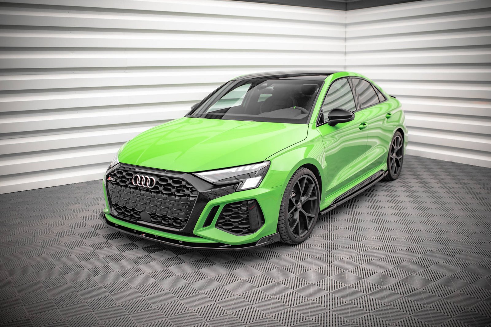 eng_pl_Front-Splitter-V-2-Audi-RS3-8Y-15732_5