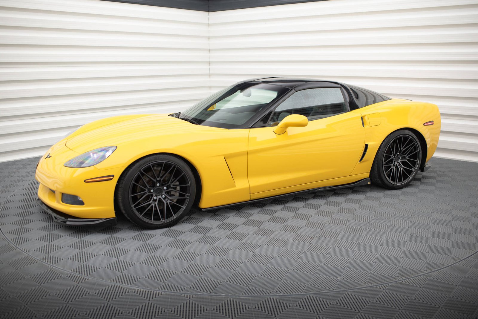 eng_pl_Side-Skirts-Diffusers-Chevrolet-Corvette-C6-19205_4