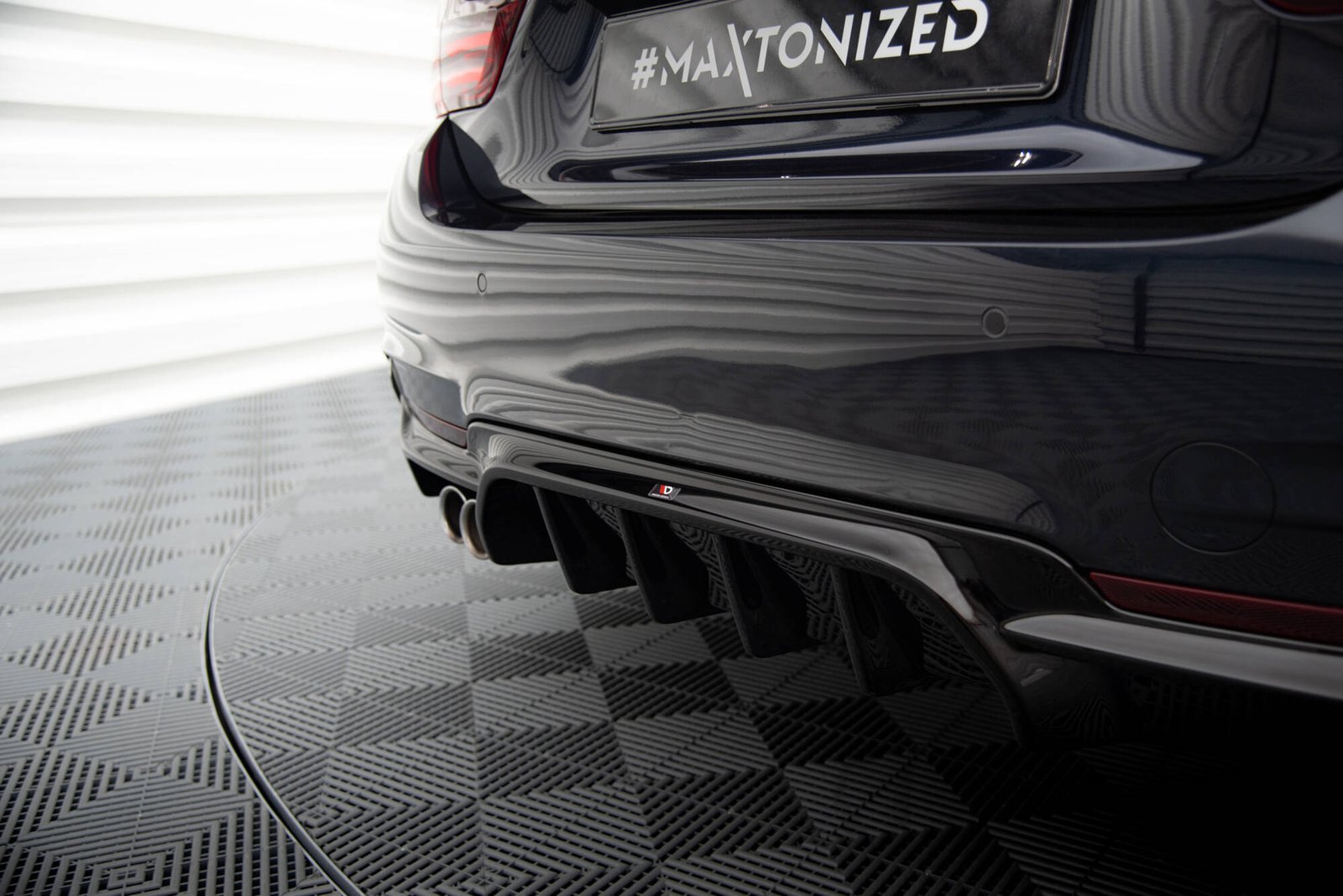 eng_pl_Rear-Valance-BMW-4-Coupe-Gran-Coupe-M-Pack-F32-F36-Version-with-exhaust-on-one-side-20553_3