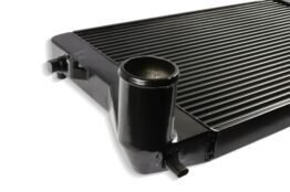 intercooler-vw-golf-mk5-6-scirocco-eos-2-0-tfsi-gti-tdi-stage-2-intercooler-z-silikonami_3.jpg