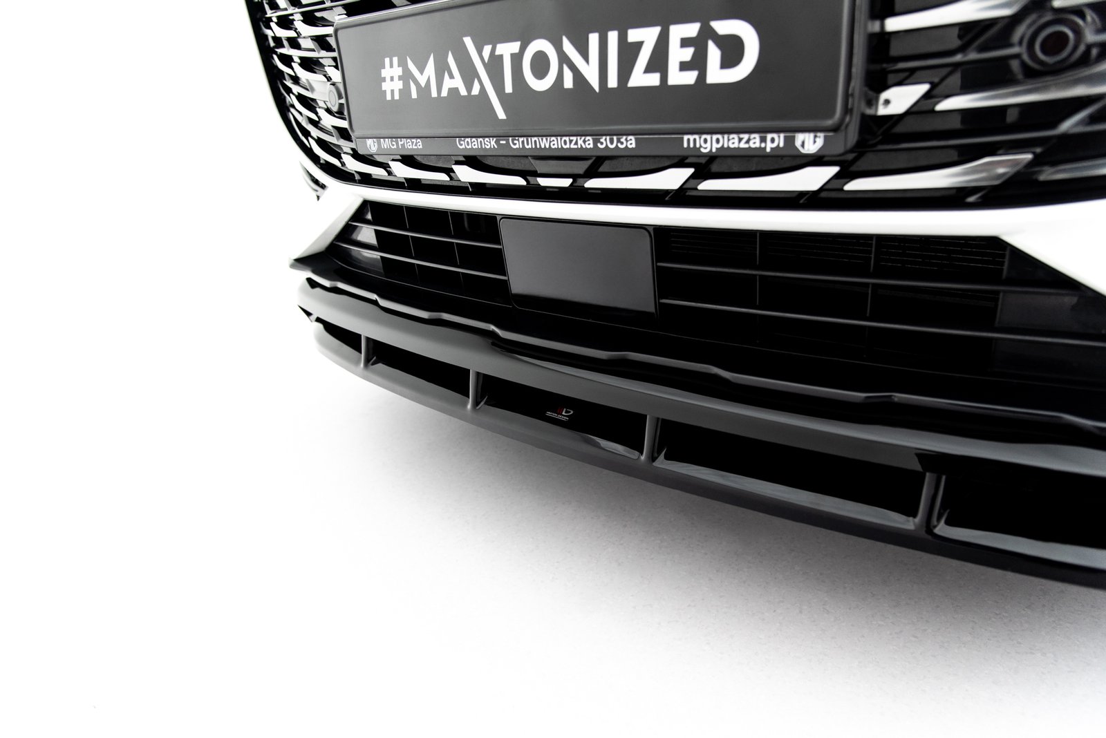 pol_po_Front-Splitter-MG-HS-Mk2-23028_4.jpg