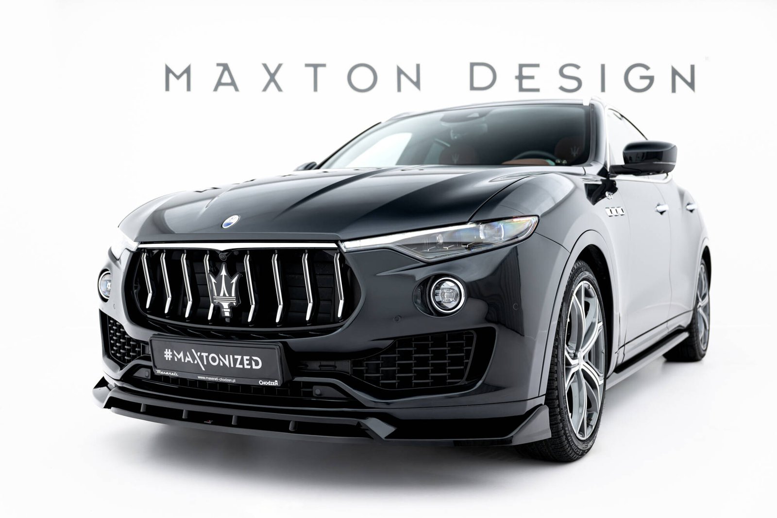 pol_po_Front-Splitter-Maserati-Levante-GT-Mk1-Facelift-22466_5.jpg