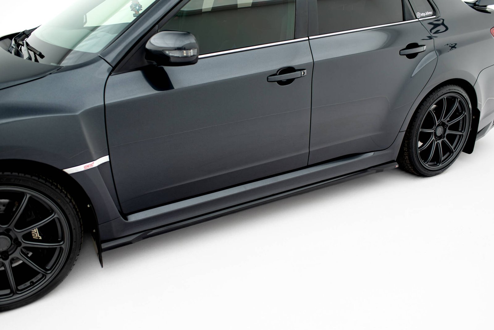 pol_po_Side-Skirts-Diffusers-V-2-Subaru-Impreza-WRX-STI-Mk3-Facelift-22587_5.jpg