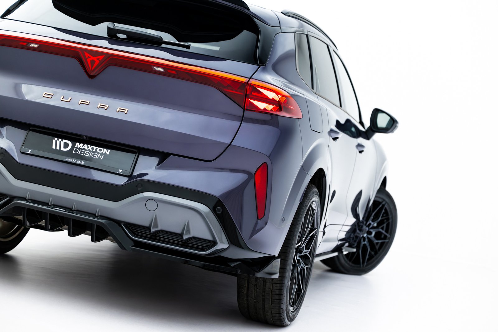 eng_pl_Rear-Splitter-with-vertical-bars-V-1-Cupra-Terramar-Mk1-23290_2