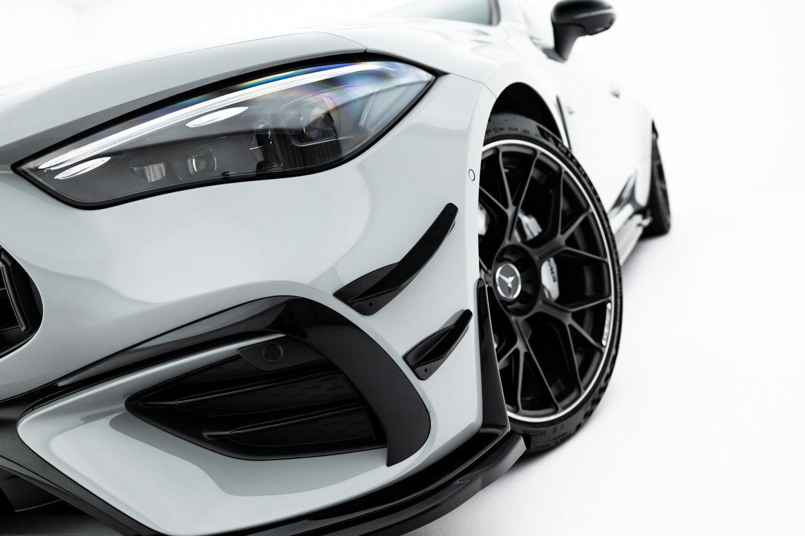 eng_pl_Front-Bumper-Wings-Canards-Mercedes-AMG-CLE-53-Aero-C236-23481_5