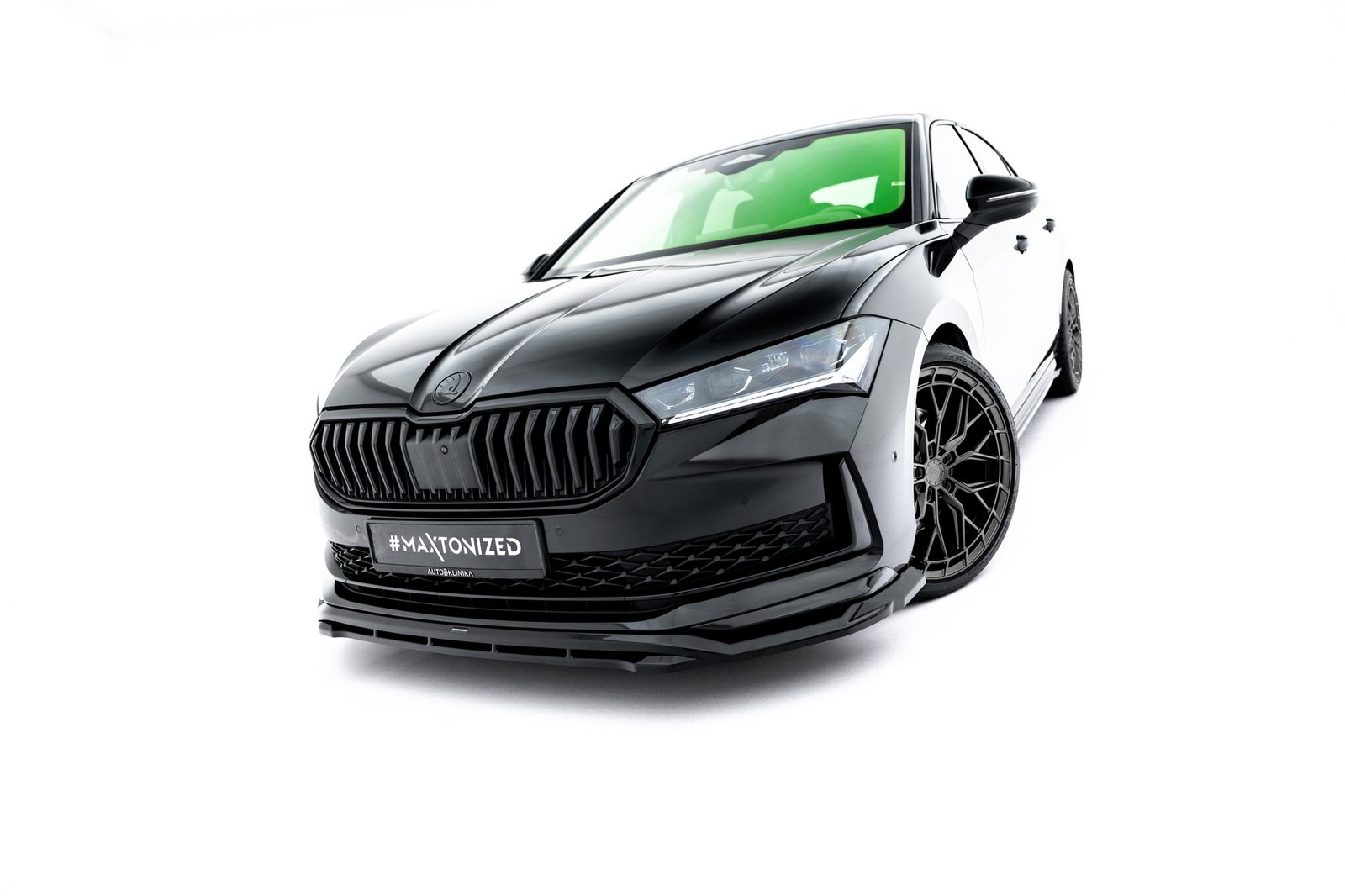 eng_pl_Front-Splitter-V-1-Skoda-Superb-Sportline-Mk4-23679_1