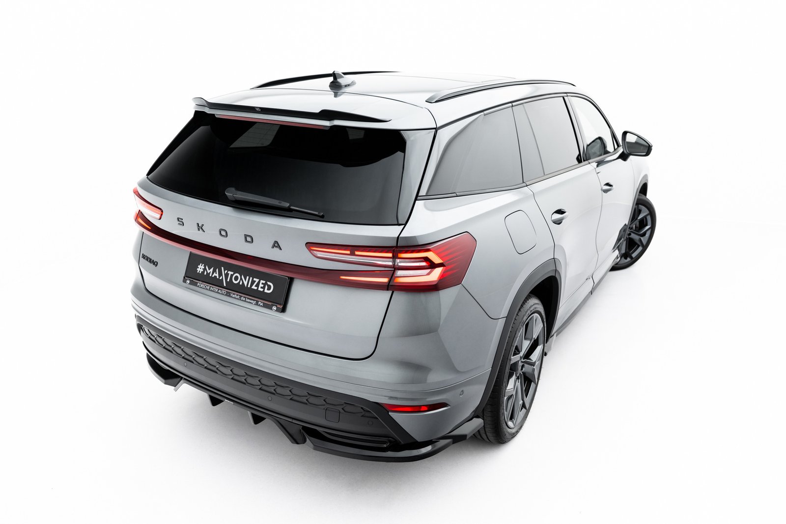 eng_pl_Spoiler-Cap-Skoda-Kodiaq-Sportline-Mk2-23659_4