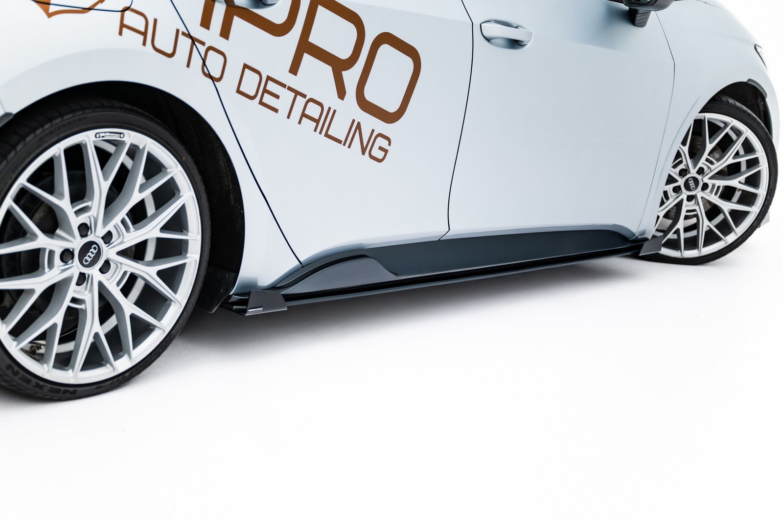 eng_pl_Street-Pro-Side-Skirts-Diffusers-Flaps-Cupra-Born-Mk1-23582_1