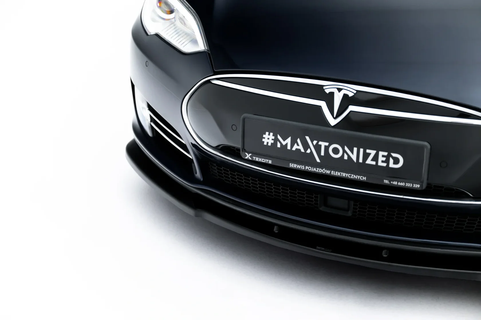 pol_pl_Splitter-Przedni-V-1-Tesla-Model-S-Mk1-23941_3