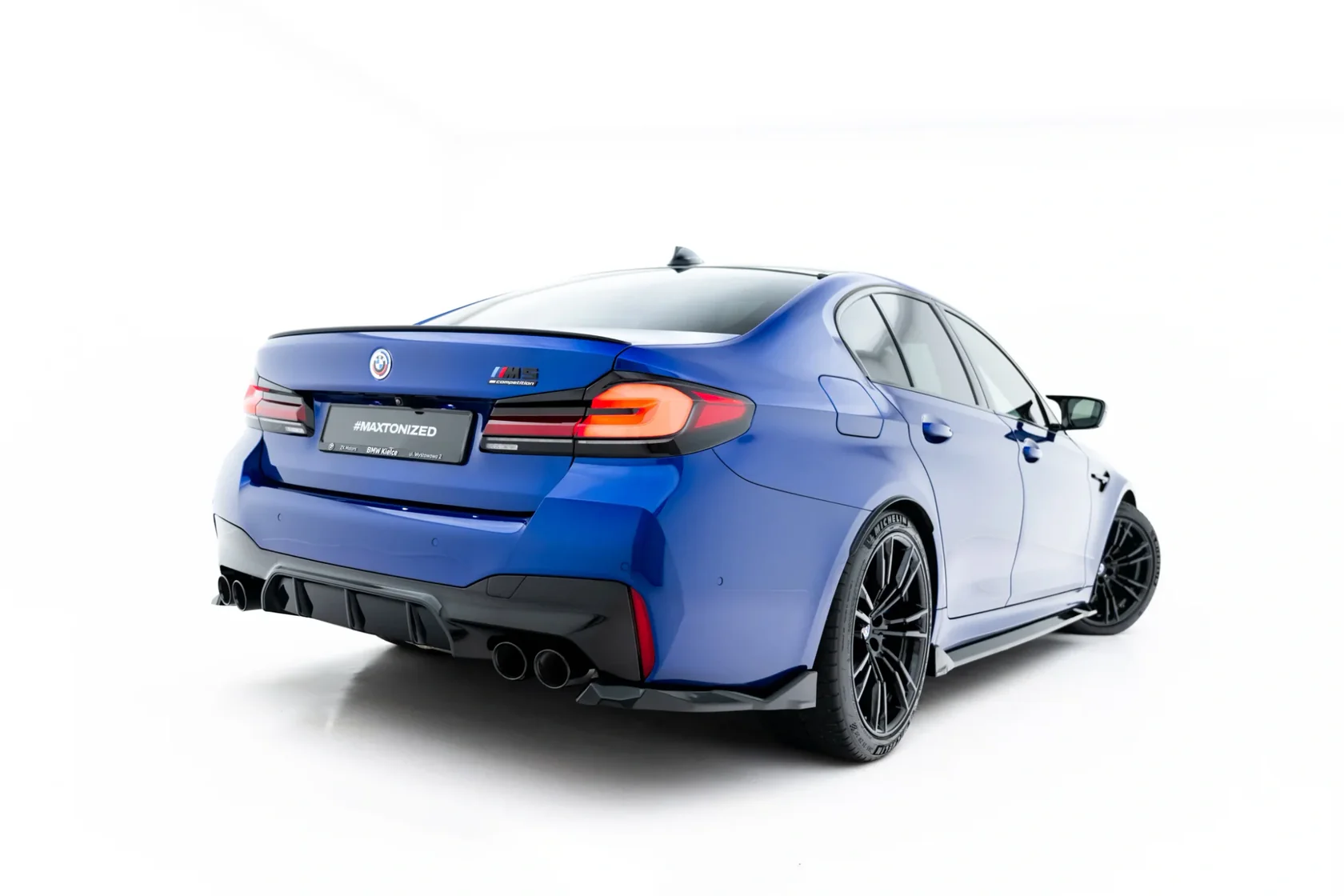 pol_pl_Splittery-Tylne-Boczne-V-2-BMW-M5-F90-Facelift-23879_2