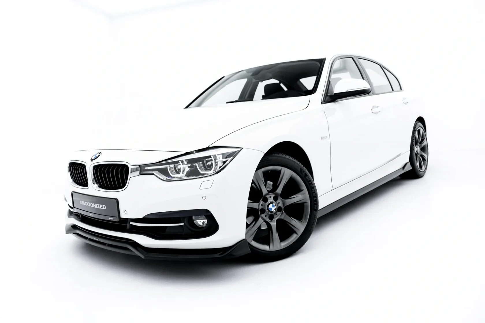 pol_pl_Zestaw-Splitterow-BMW-3-Sportline-Sedan-F30-23861_15